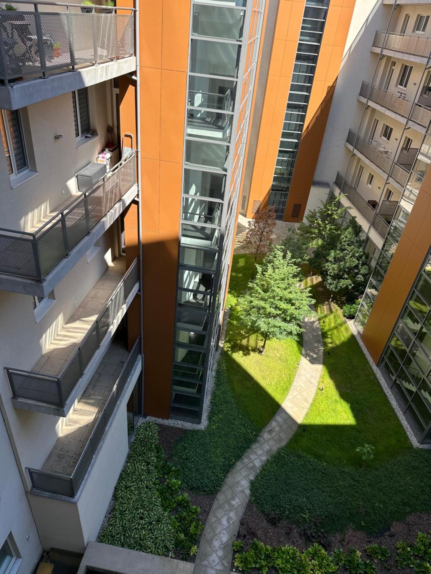 Majestic Old Town Apartments Bratislava Esterno foto